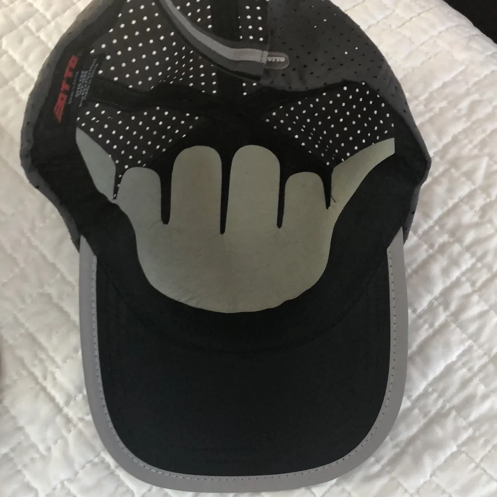 BNWOT Set of 4 Gray OTTO baseball-style caps for poolside, work, golf, etc! - Picture 7 of 9